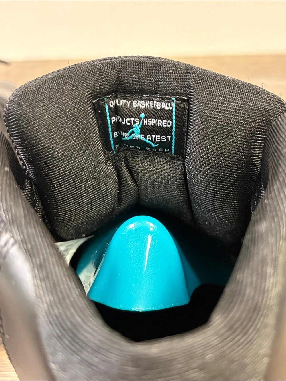 Air Jordan 11 Retro “Gamma Blue” 2013 Men’s Size 10 378037-006 (In OG Box)